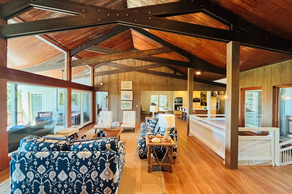 Open plan living/dining