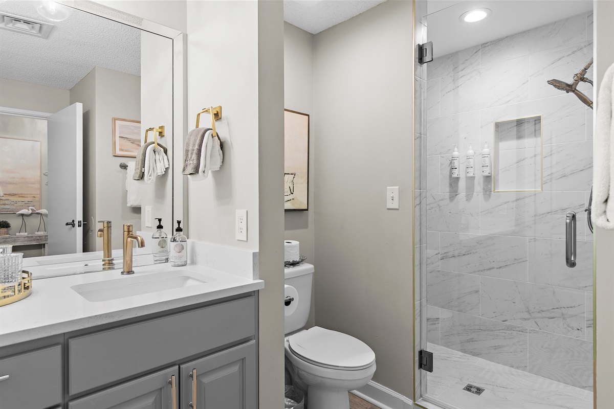 Tops'l Summit 405A's Master Bathroom - Private Remodeled Bathroom with Walk in Shower