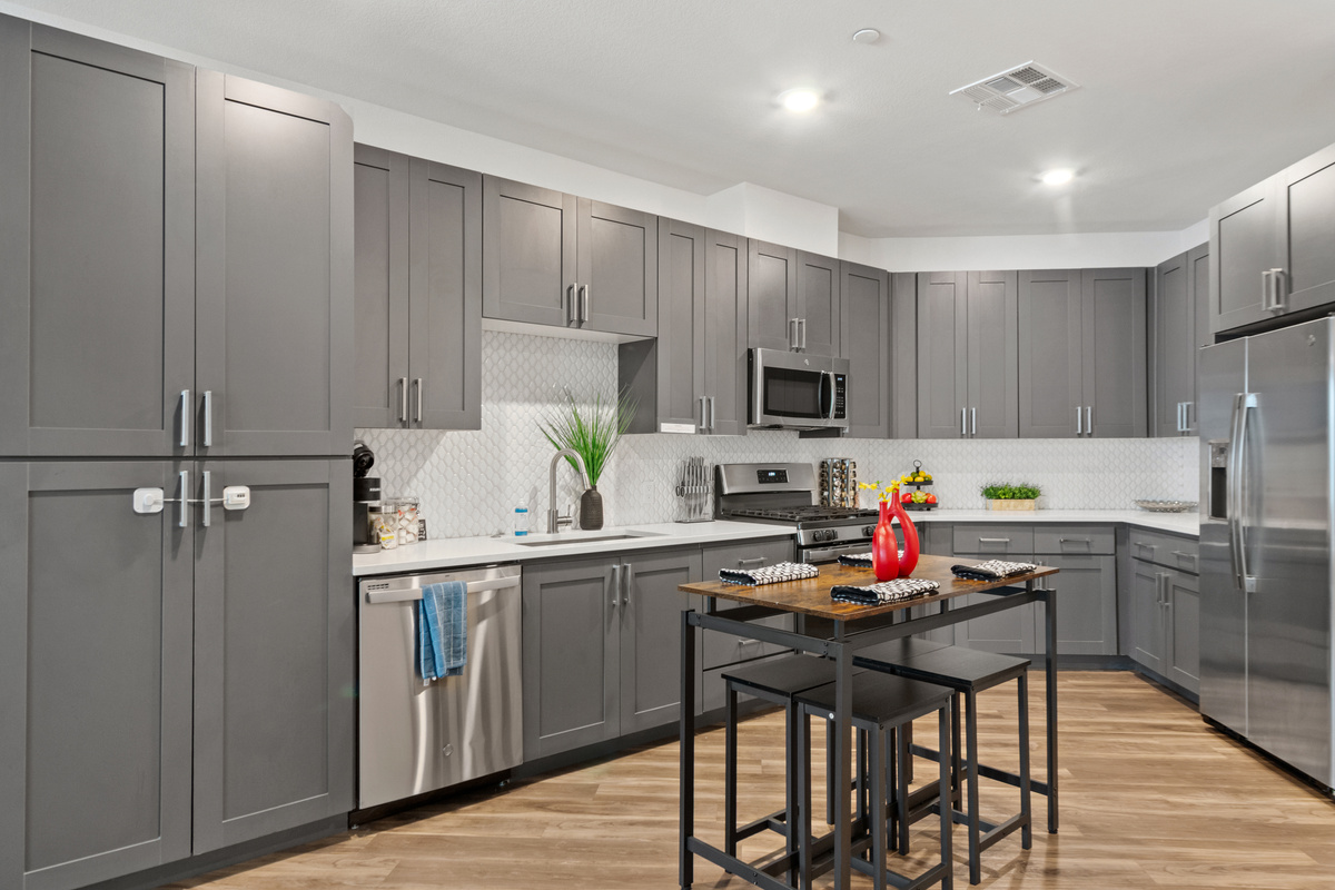 STAGED PHOTO COLOR AND DESIGN MAY VARY