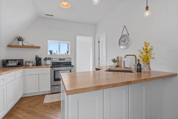 Upstairs Loft kitchen