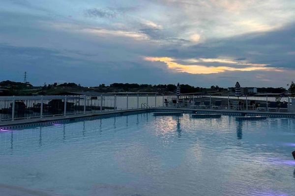 This condo over looks Resort Pool 1
