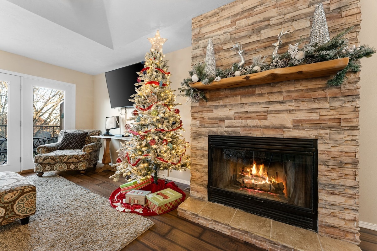 Enjoy the Christmas decorations from the first weekend in November