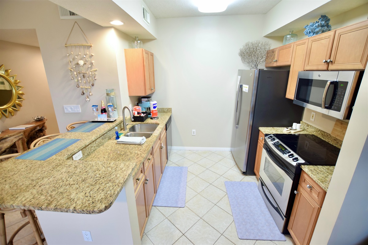 Destin West Gulfside #309: Kitchen