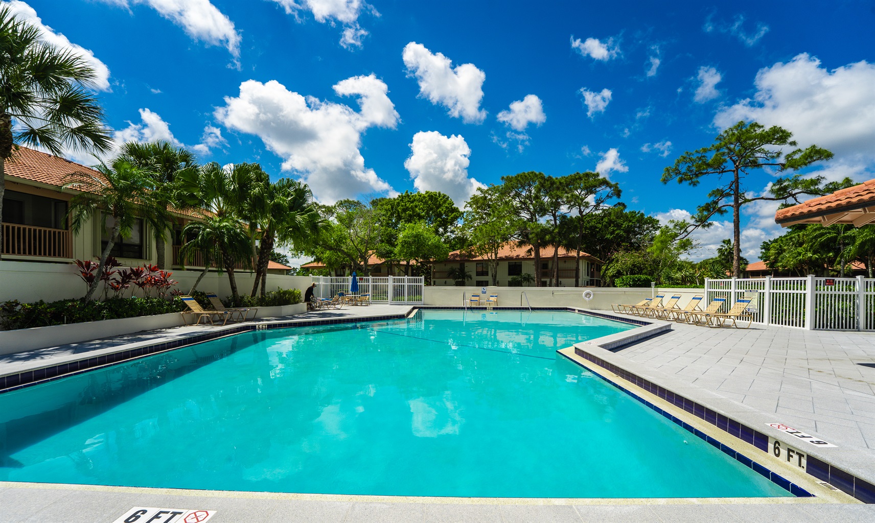 Access to a beautifully maintained community pool just steps away. Heated during the winter months.