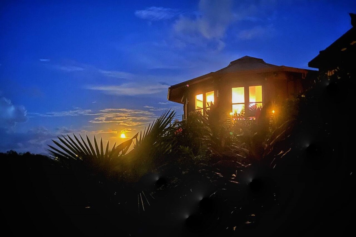 "The views are everywhere in this private retreat."