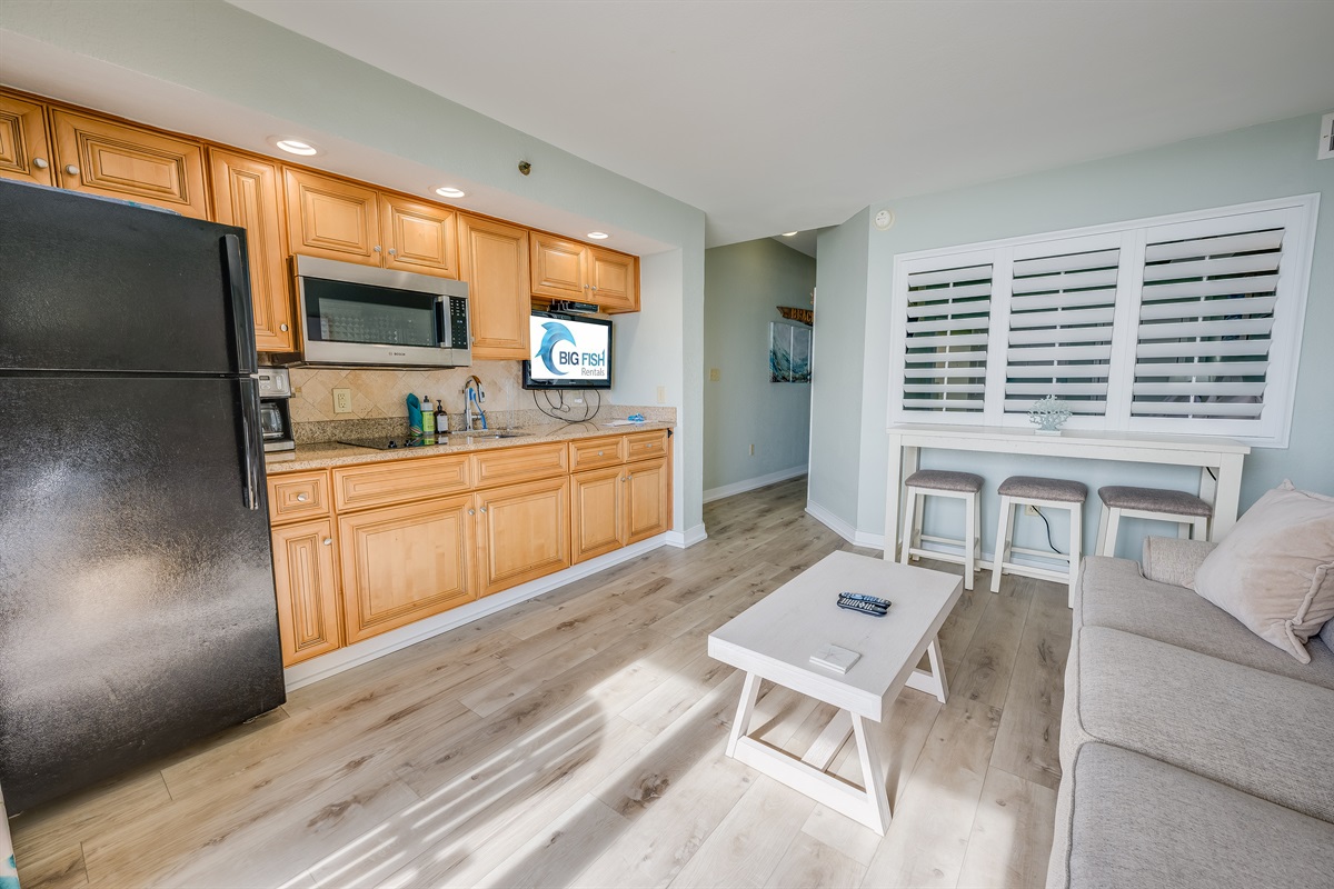 Amazing Living Room with Stunning Views🌊☀️