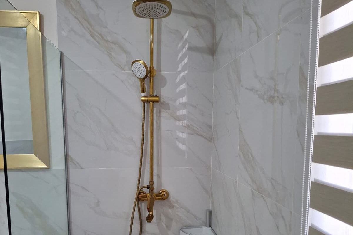 Bath 1