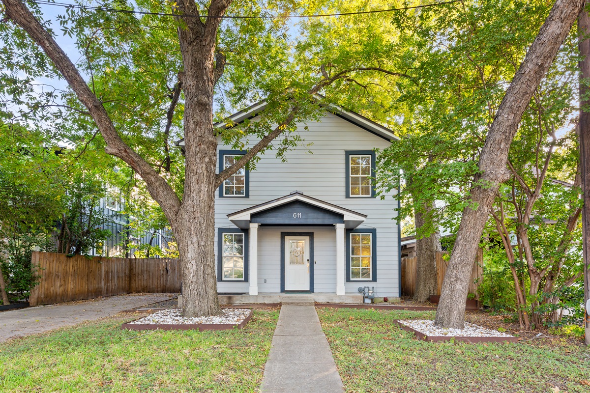 Beautiful home in the sought after Bouldin Creek neighborhood