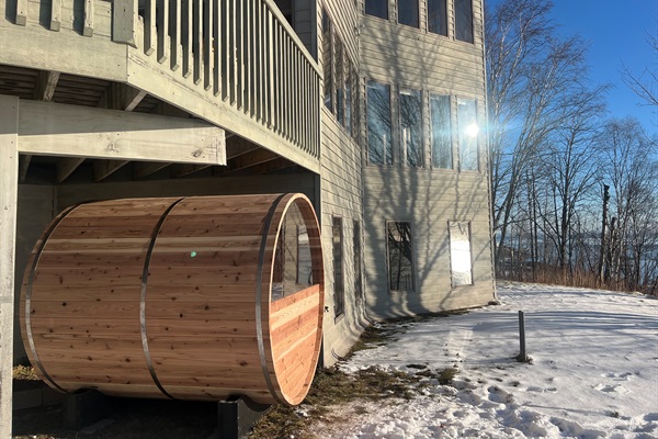 Just five steps from the basement door your warm, cedar-wrapped escape awaits. Slip into the sauna, feel the heat wrap around you, and soak in those Lake Superior views all day long. The perfect reset after exploring the North Shore!