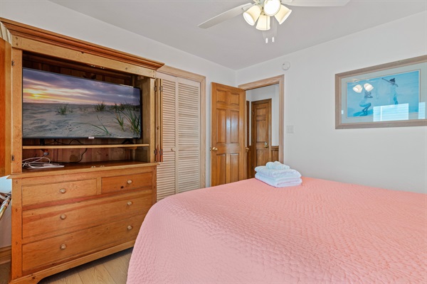Bedroom 3 · King guest room