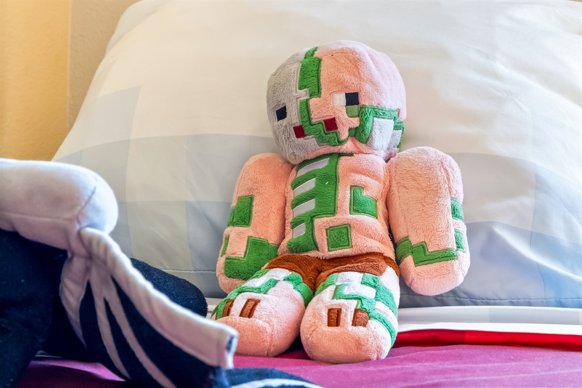 Zombie pigmen are not hostile unless attacked...