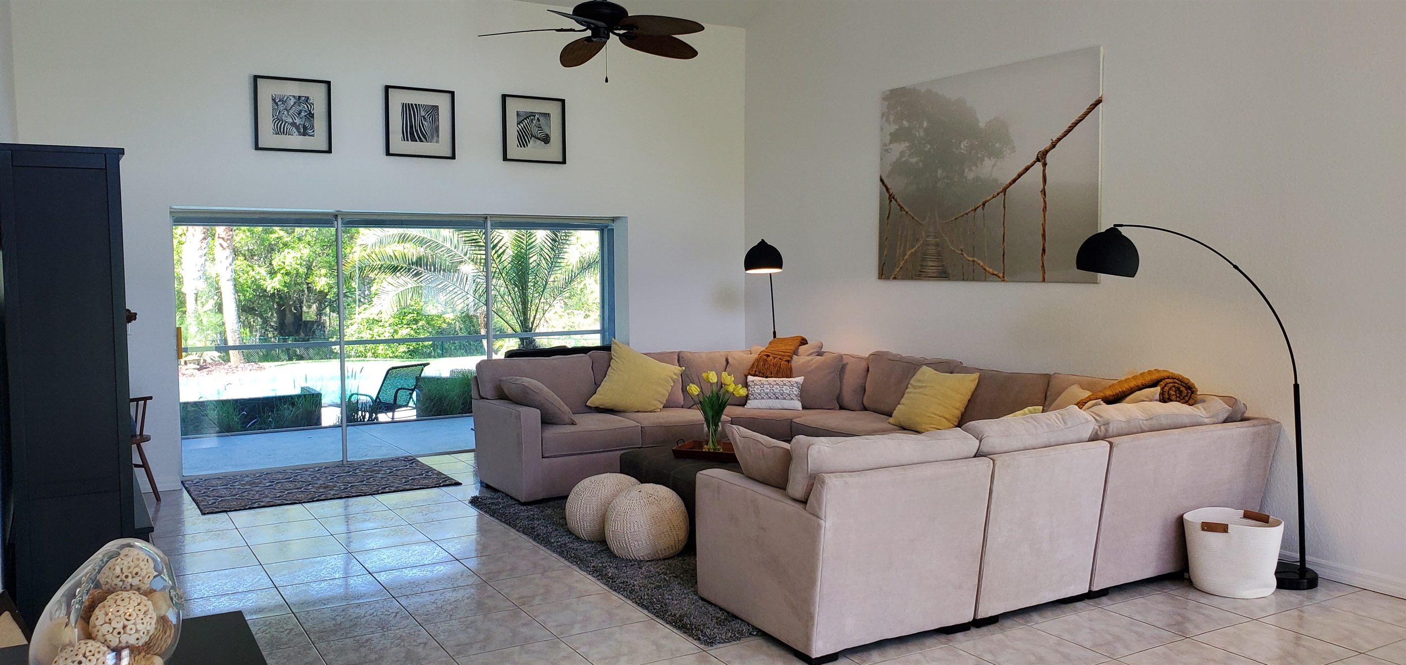 Living Room and view of pool
