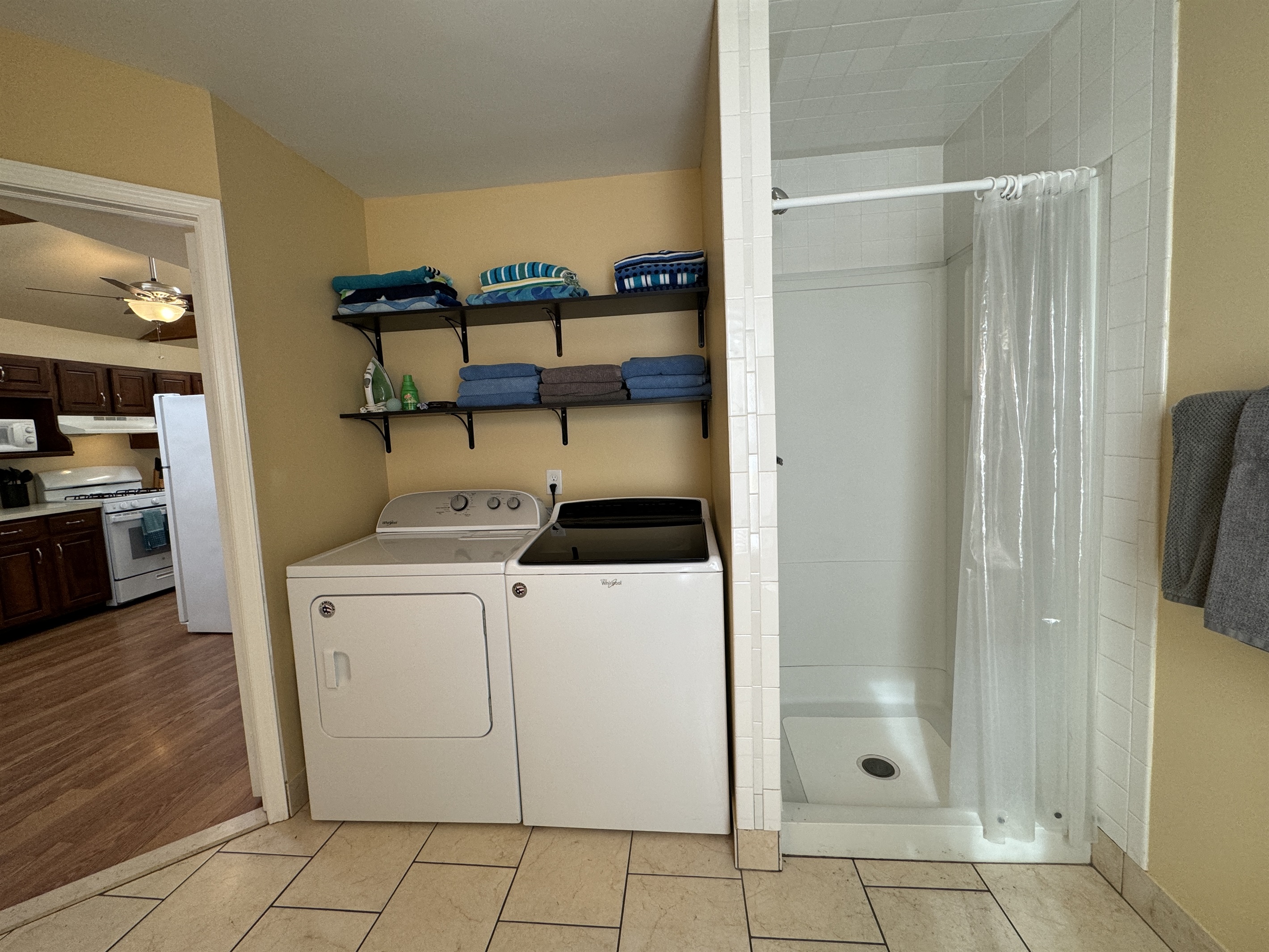 Cooperstown Cottage laundry area in the 1st floor full bathroom.