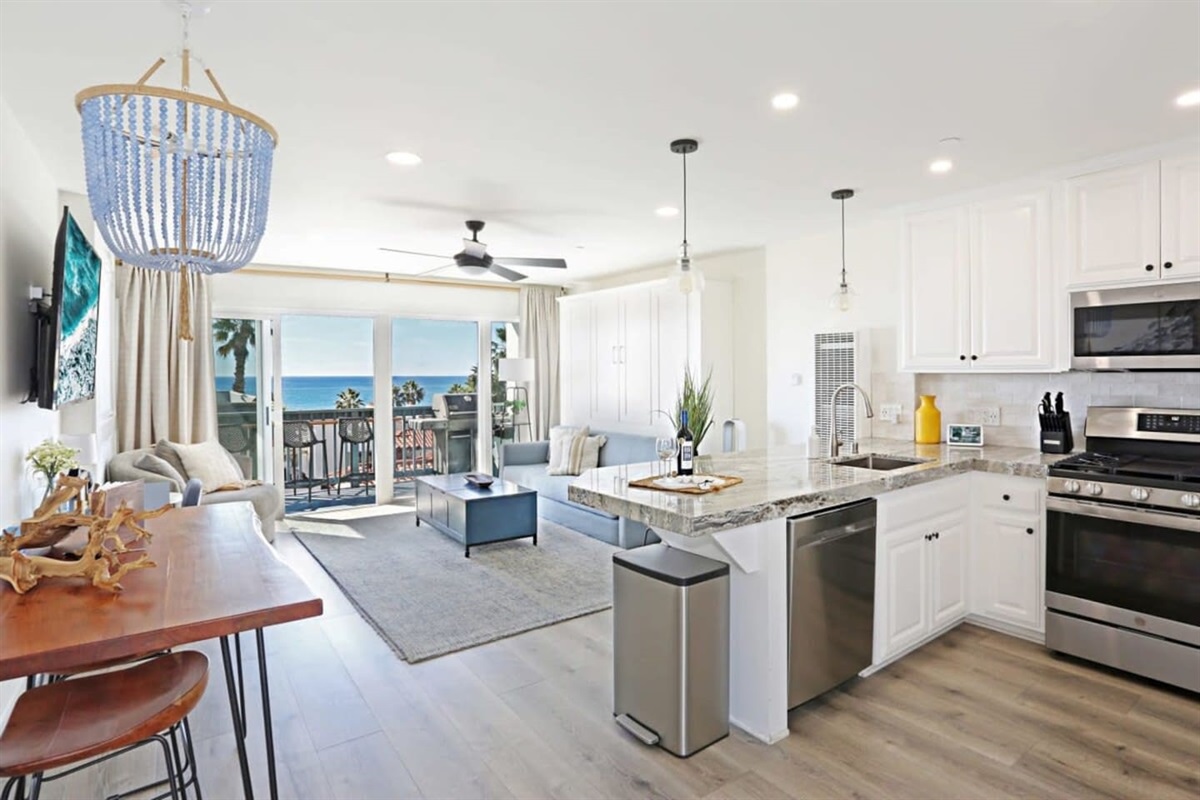 Ocean view even from the kitchen :)