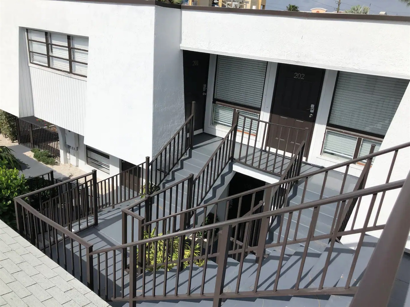 Approach to your apartment