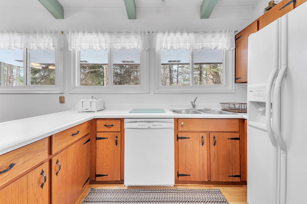 52d6def2a44e470c9083dccfb89594f1 Large