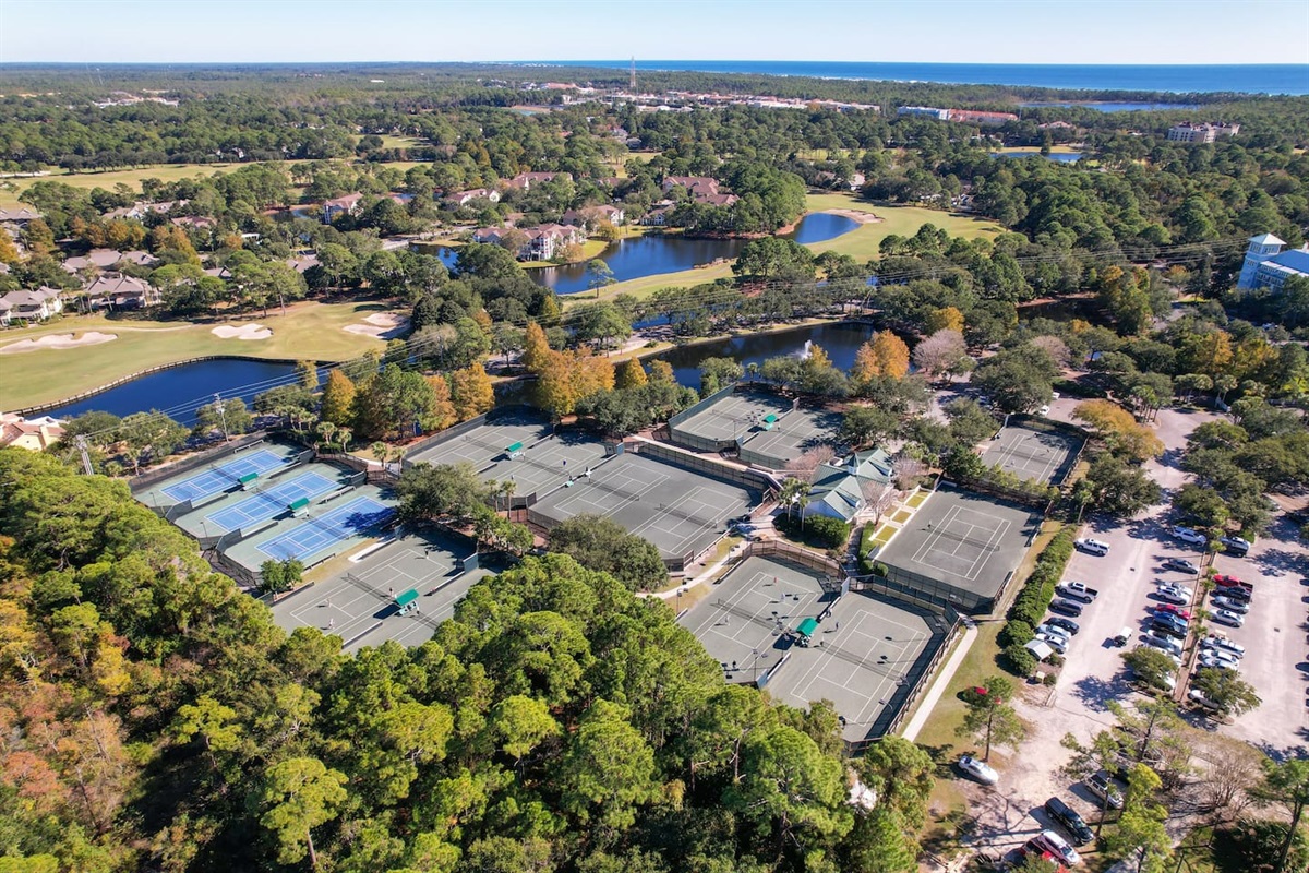 The tennis center has over a dozen tennis courts and a few pickleball courts available to all SanDestin guests for a small fee.