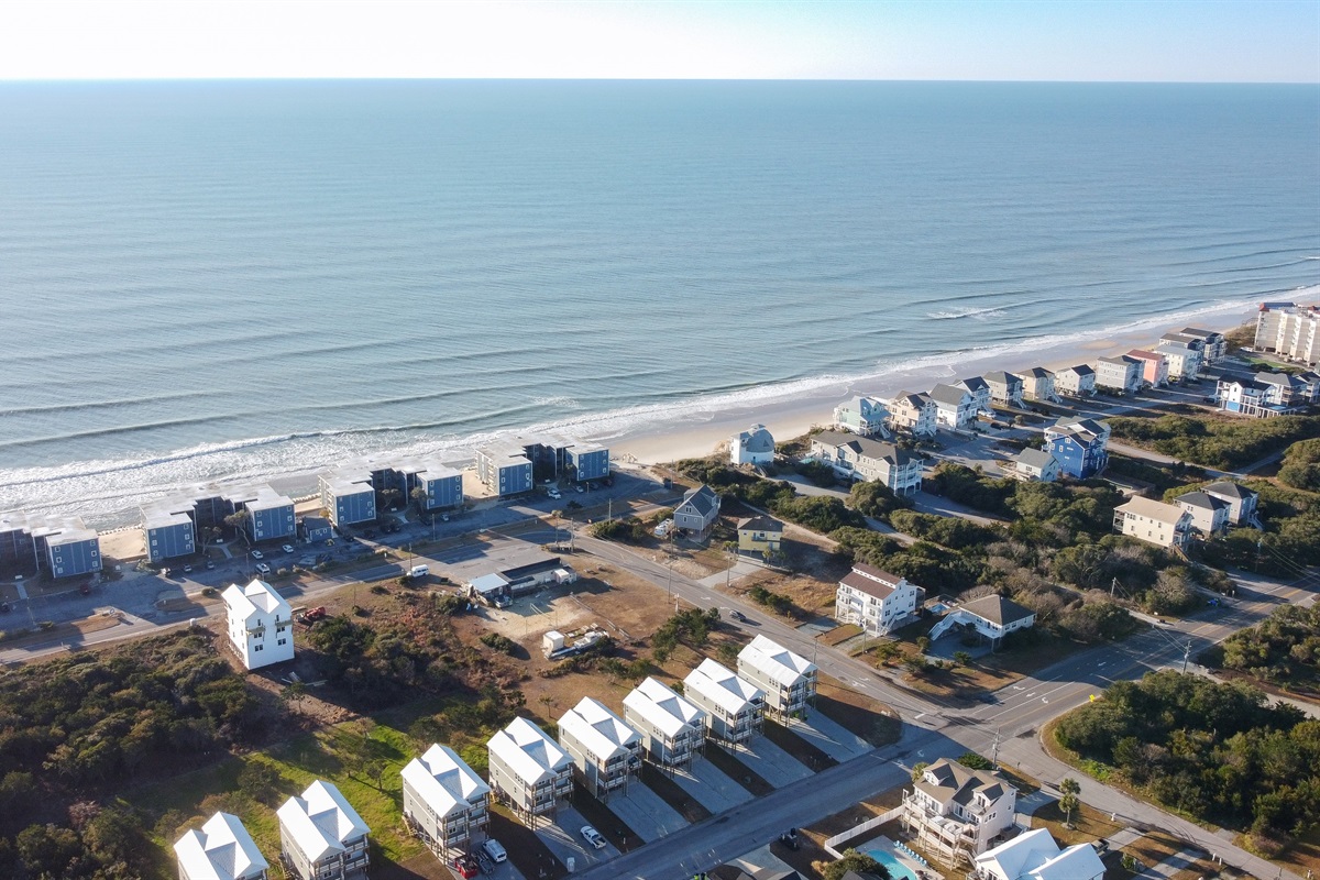 The community facing the ocean