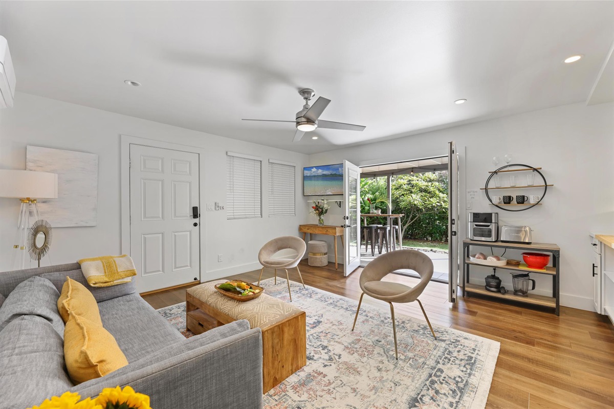Living area with french doors which open to the lanai
