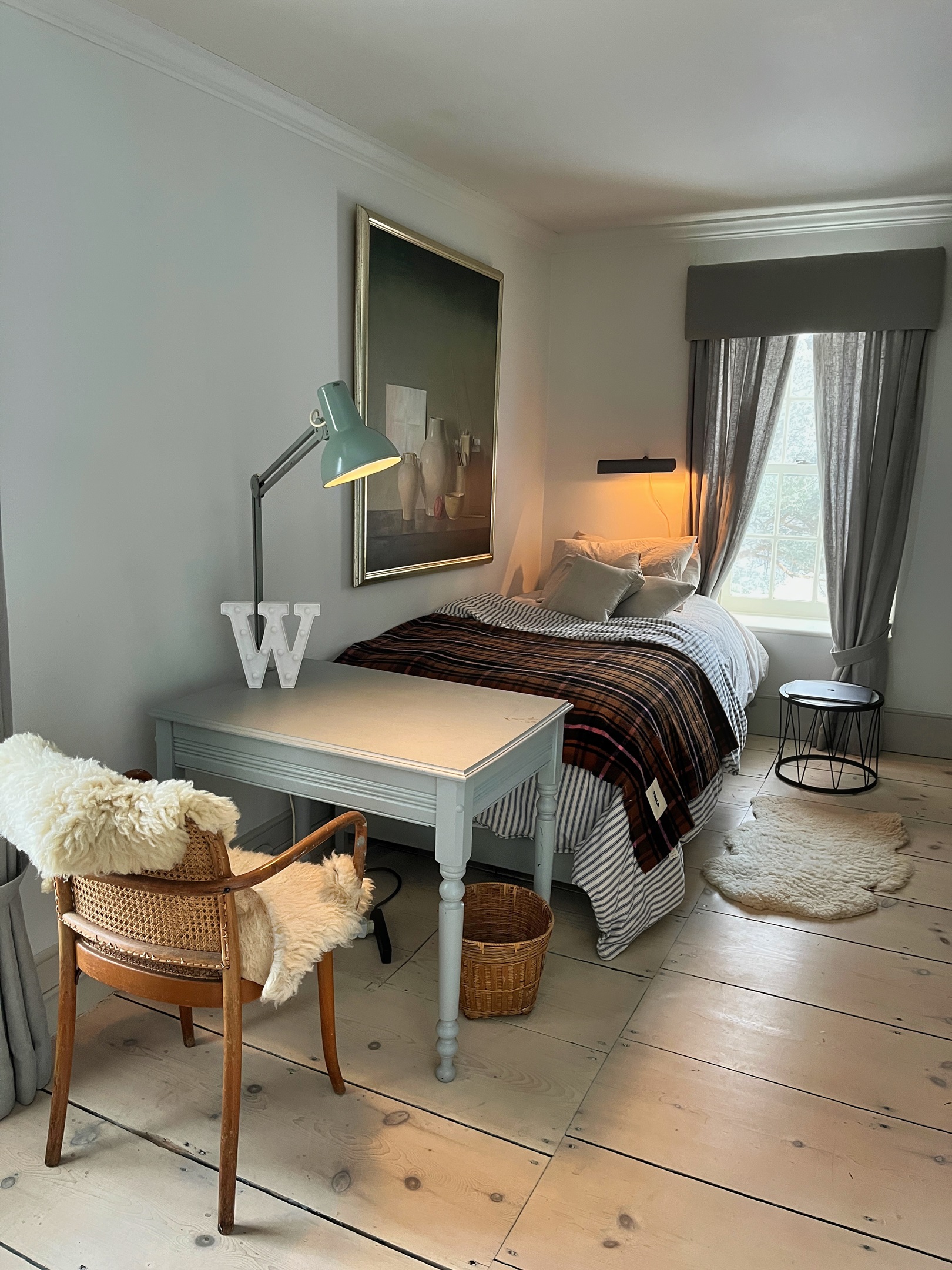 Hawk Field House - 2nd floor twin bedroom with desk area.