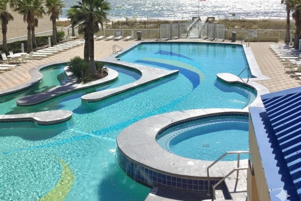 Beachside Pool/Lazy River