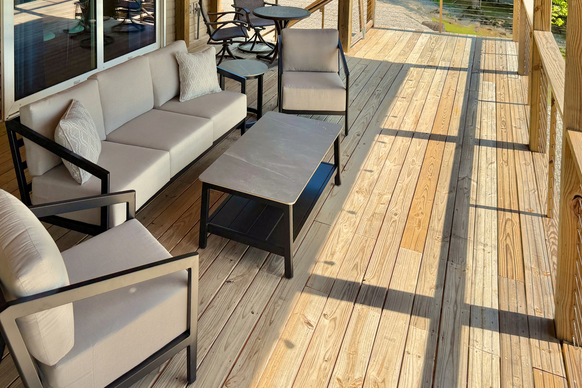 Lower Deck Seating