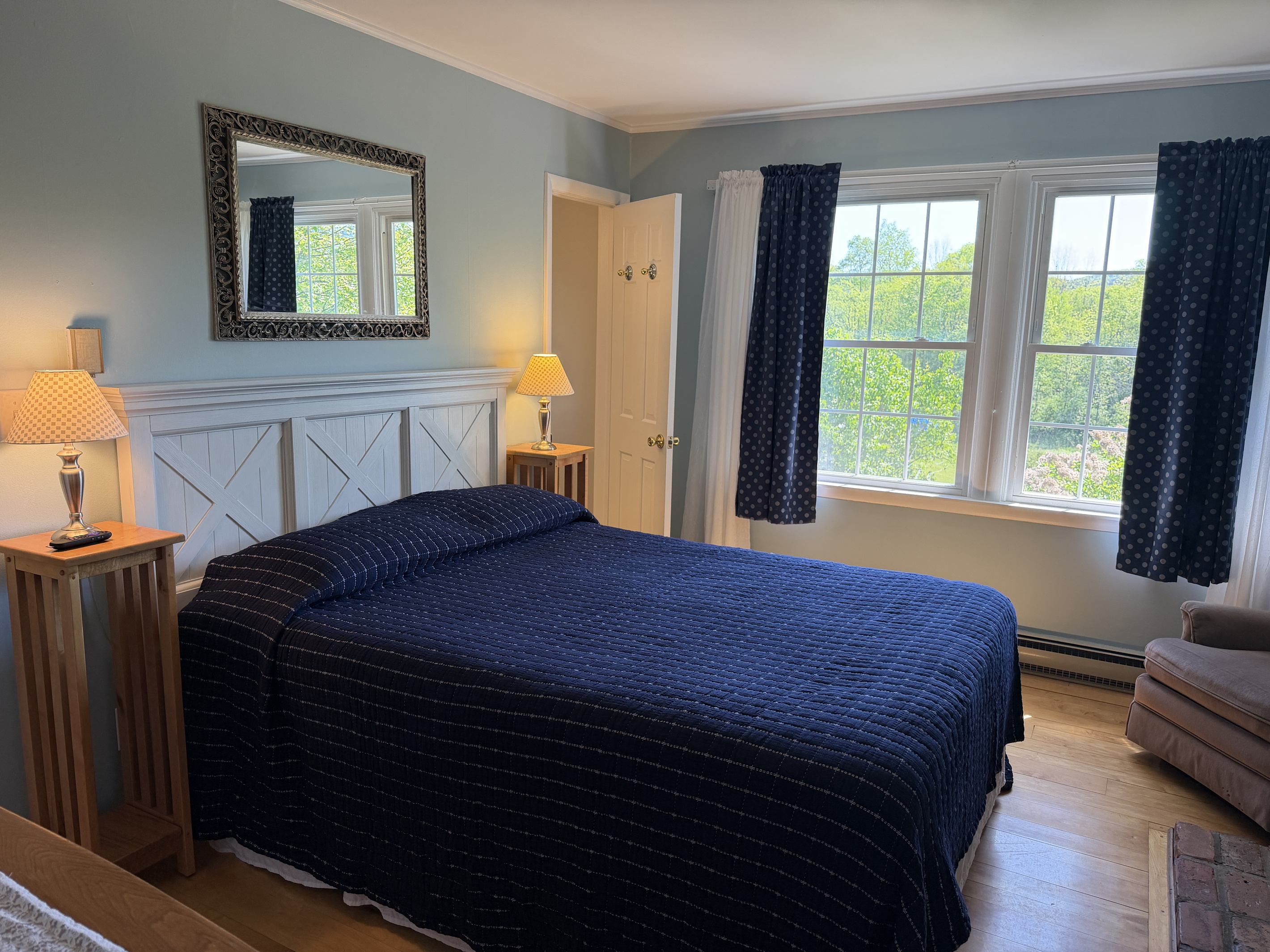 Queen #1 with ensuite bathroom