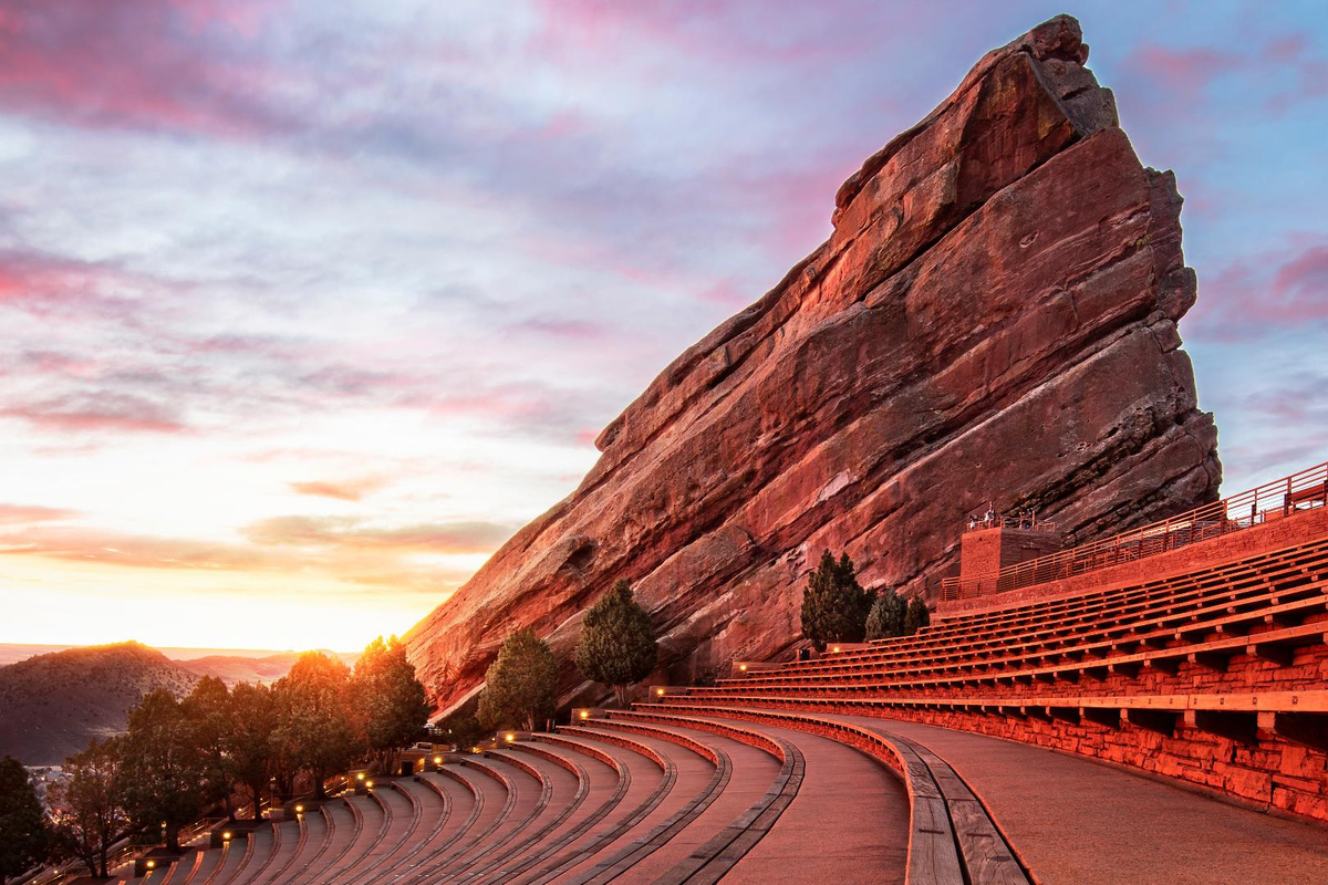 Red Rocks Amphitheater just 25 minutes away!