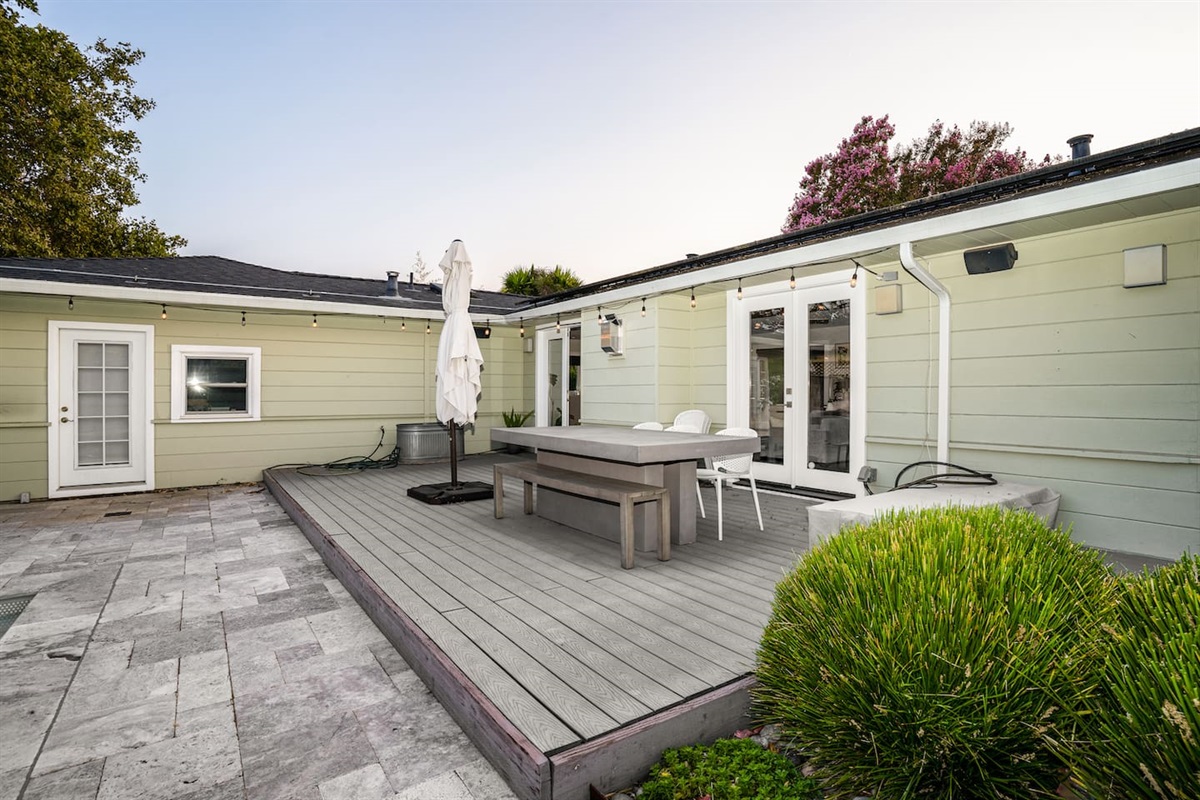 Outdoor dining area with seating for 6.