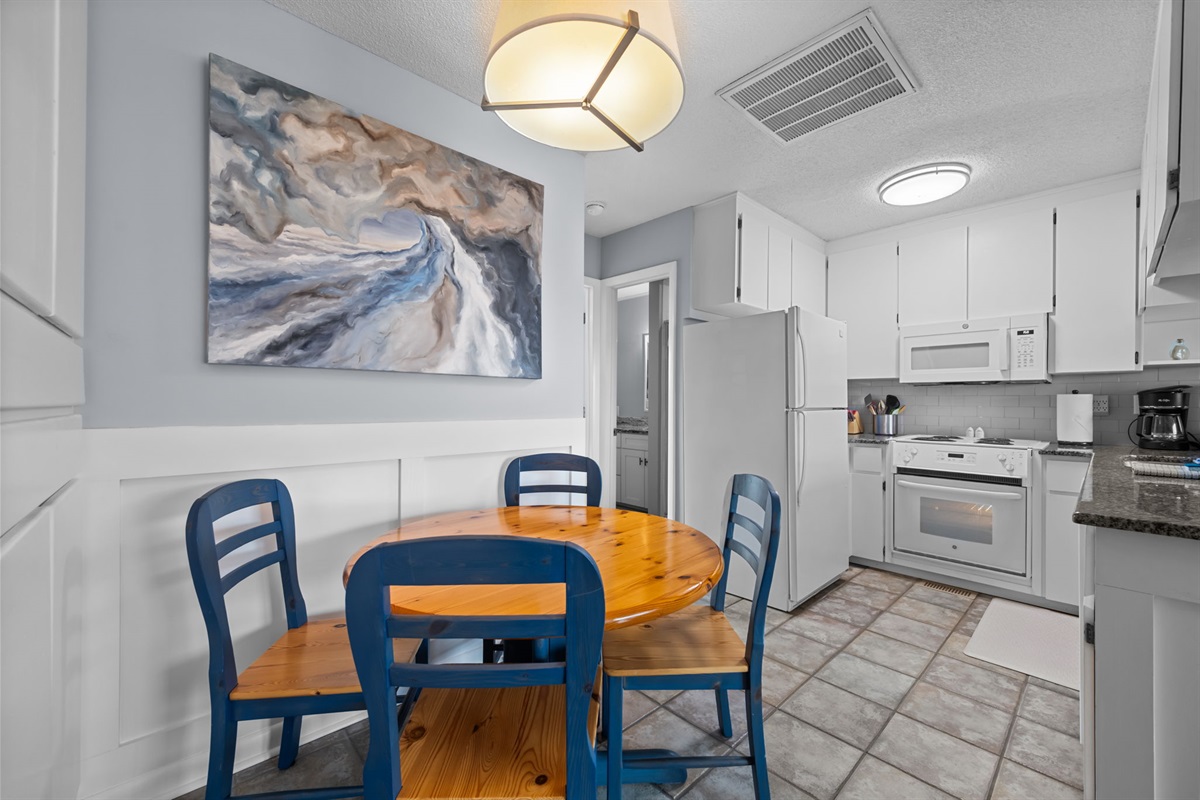 Bright kitchen + dining&mdash;easy meals, easy flow