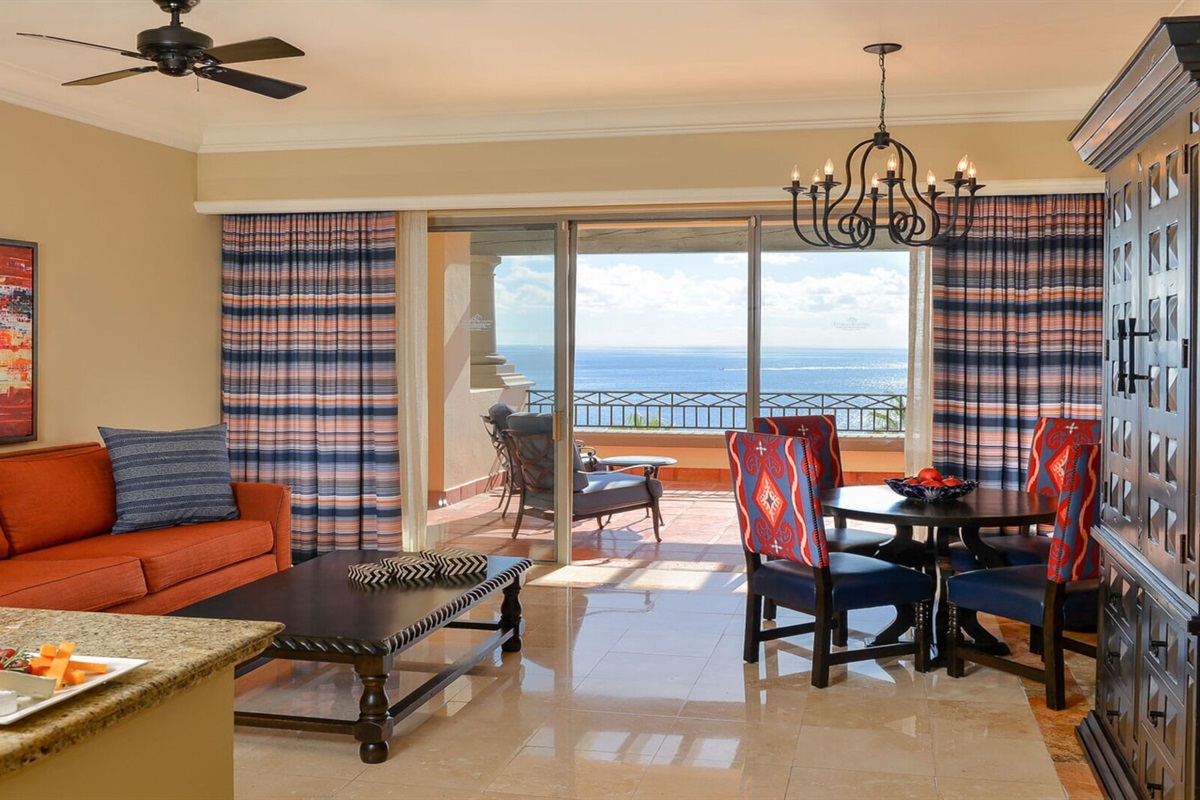 Owner Executive Suite at the Sunset Beach, Vacation Travel Exclusives