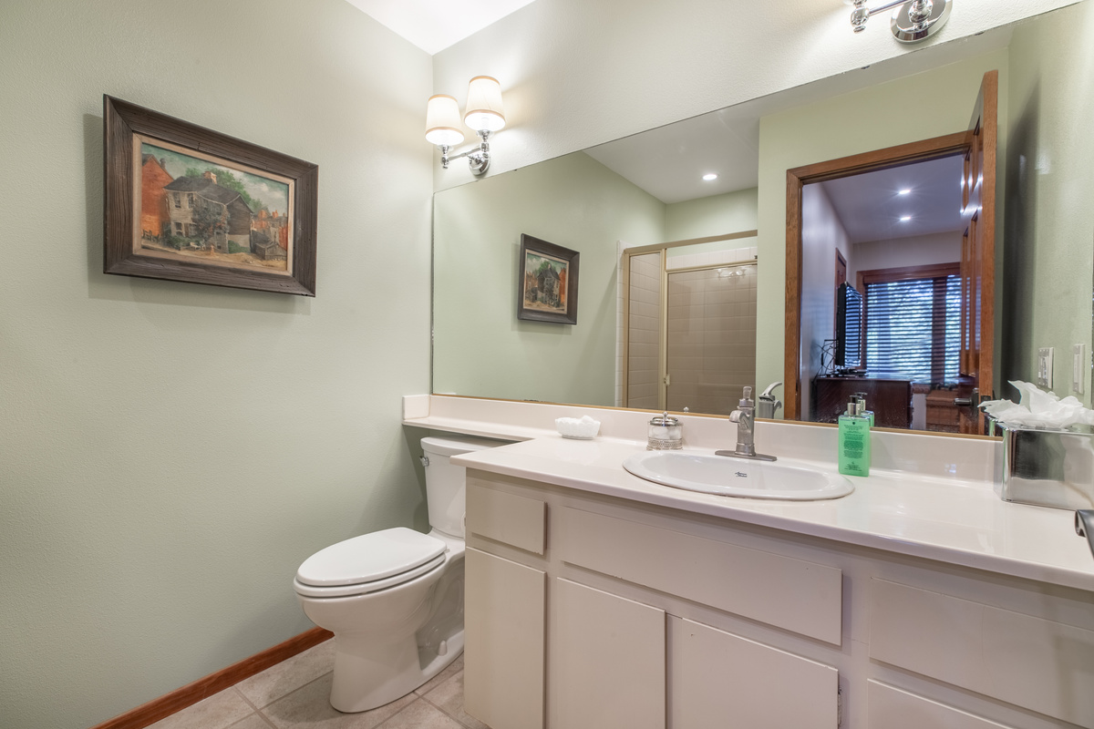 Nicely appointed ensuite bathroom.