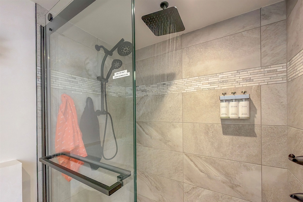 Stand under the rain shower in this custom tiled shower, every exhausting moment your body accumulated in the great outdoors will simply wash away. 