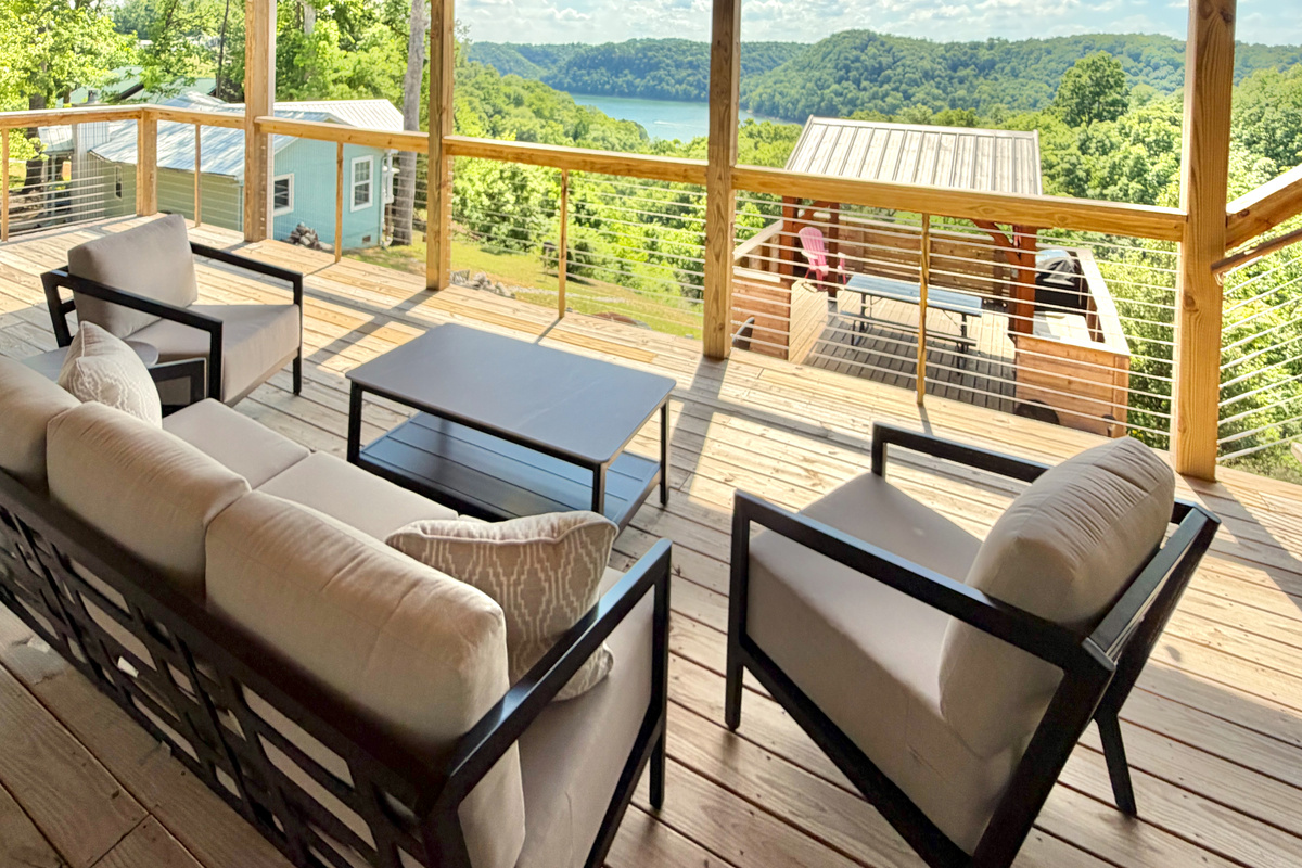 Lower Deck Seating