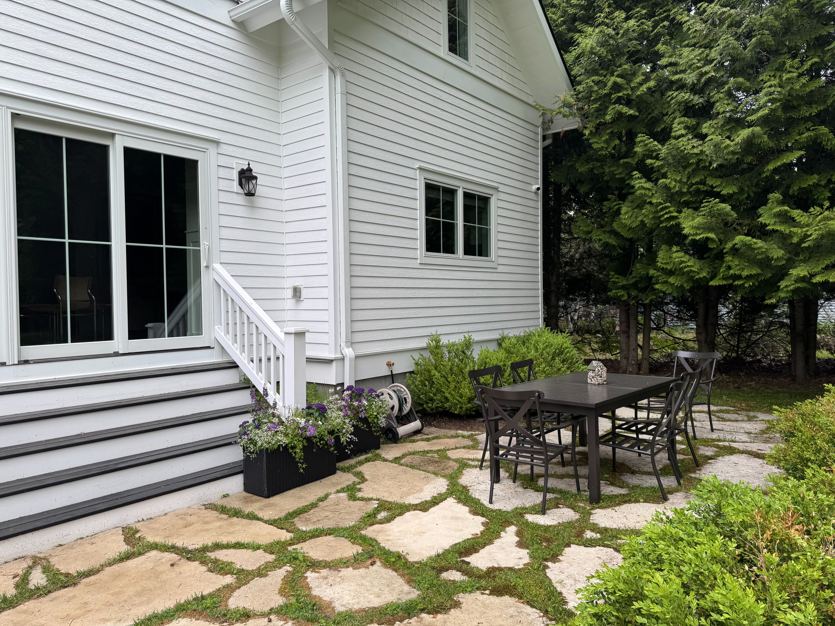 Patio with Seating