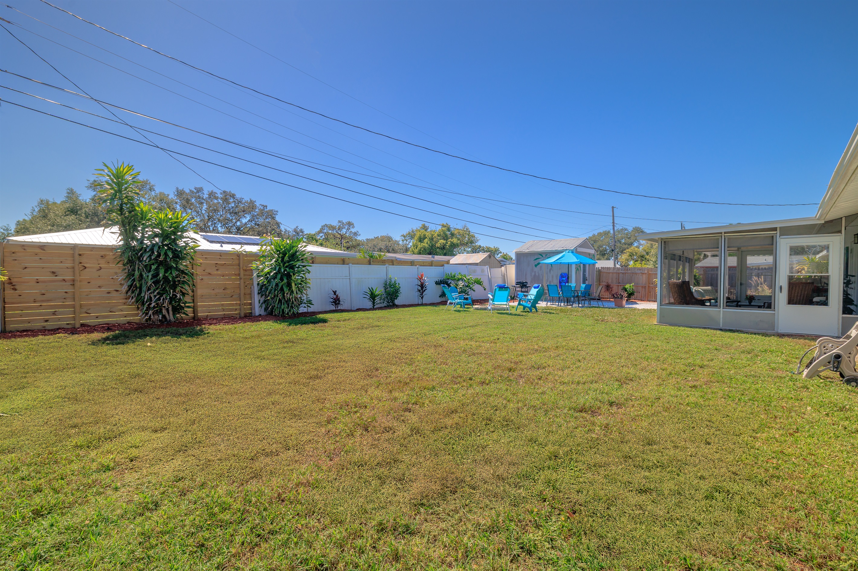 Large private backyard!