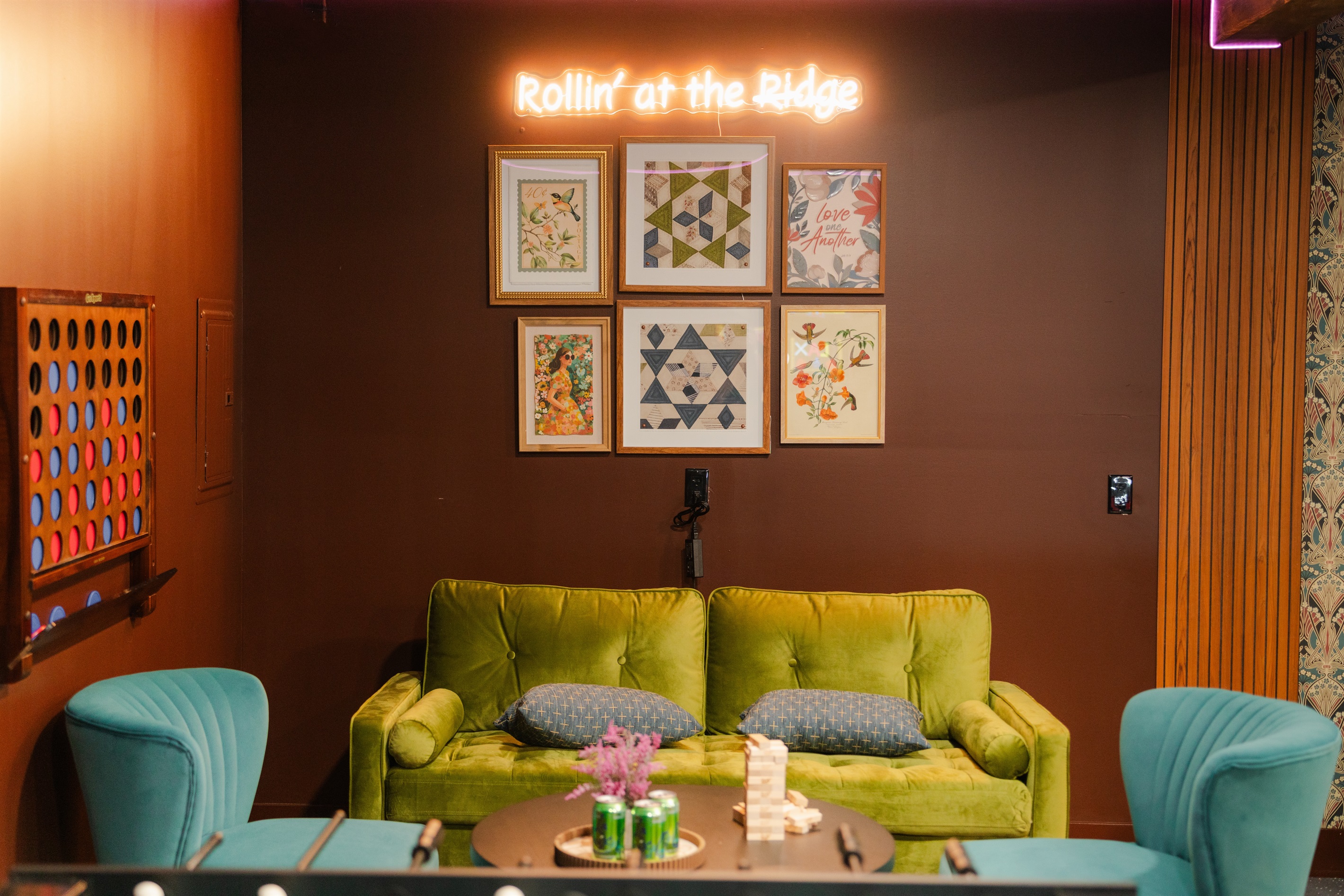 A comfortable lounge space, perfect for late night gossips