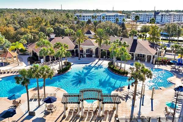 The stunning Windsor Hills resort pool—just steps from Sunshine Villa.