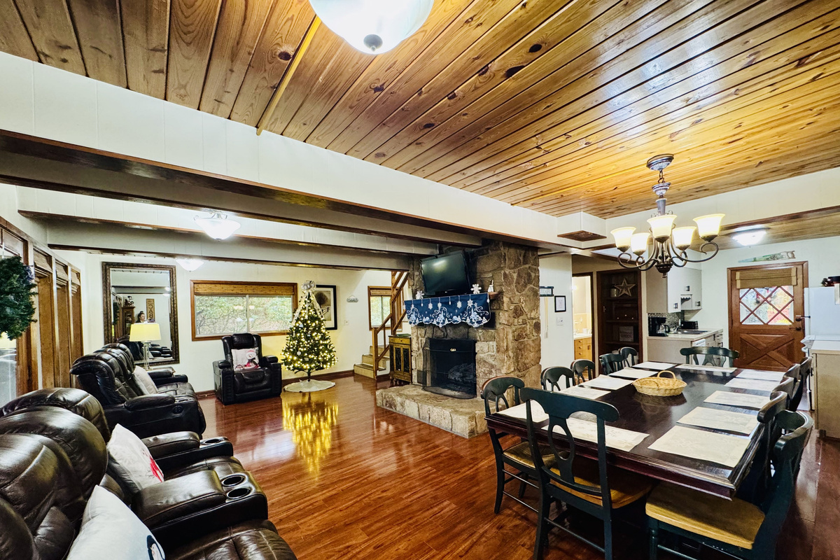Christmas Family Room, Dining Room, Kitchen & Fireplace with View
