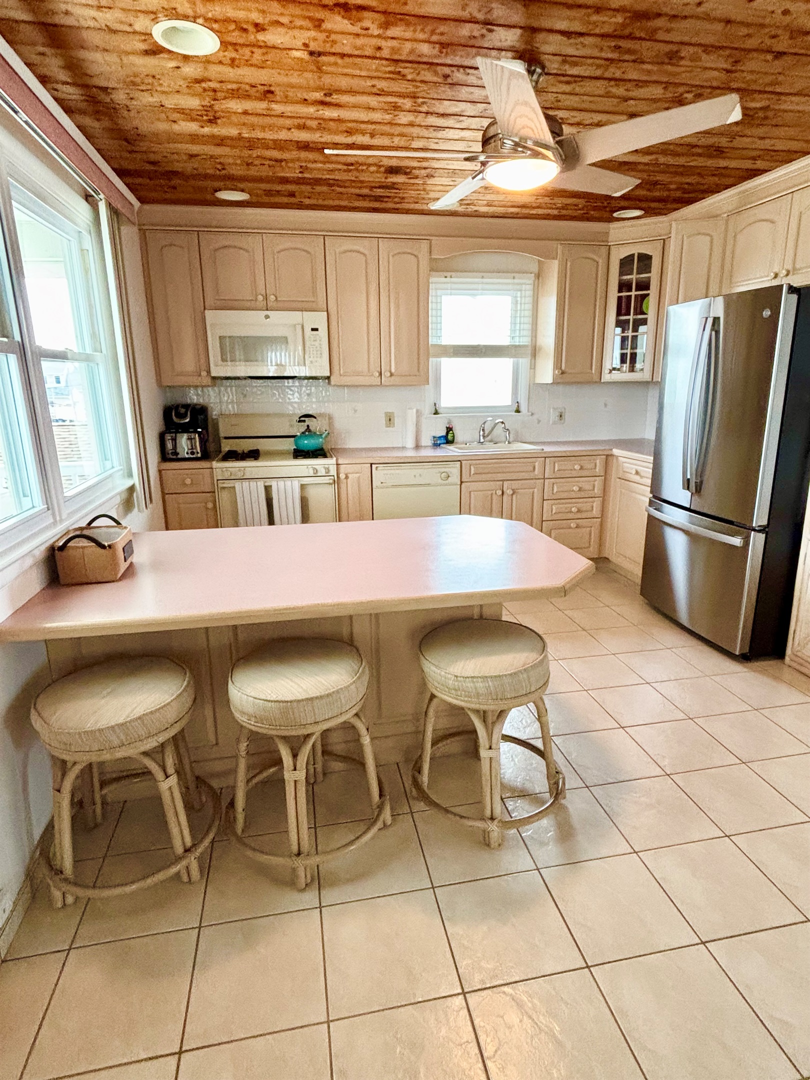 Upper Floor: Kitchen