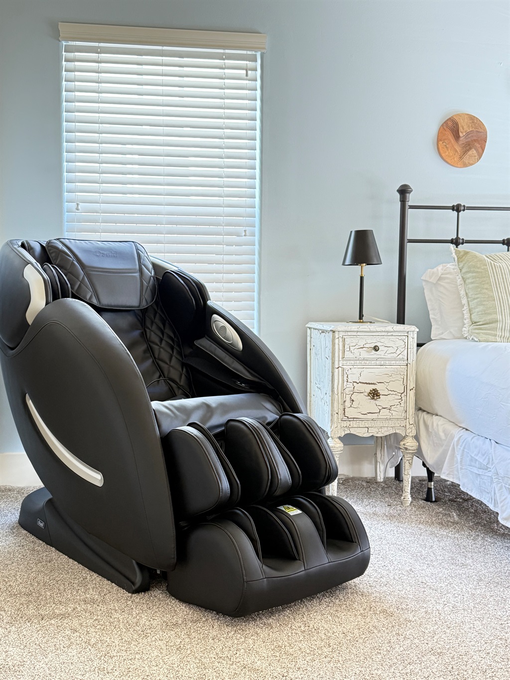 Unwind in our Osaki zero gravity massage chair after a day exploring Bend’s trails, rivers, and mountains. The perfect way to relax and recharge before your next adventure.