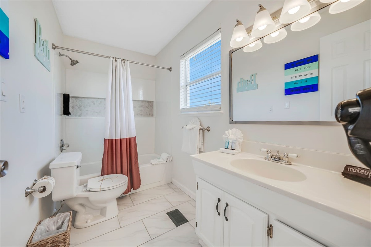 Catching Rays | Photo 27