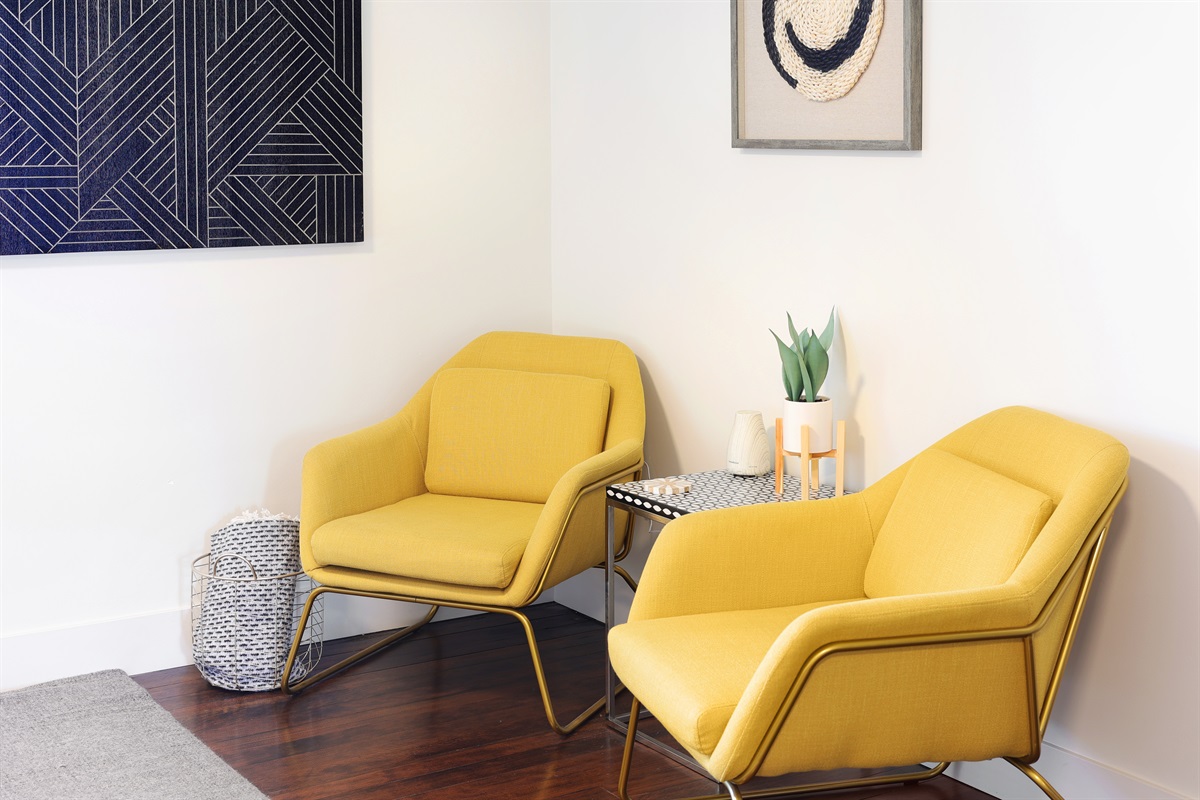 Comfortable sitting area in the room