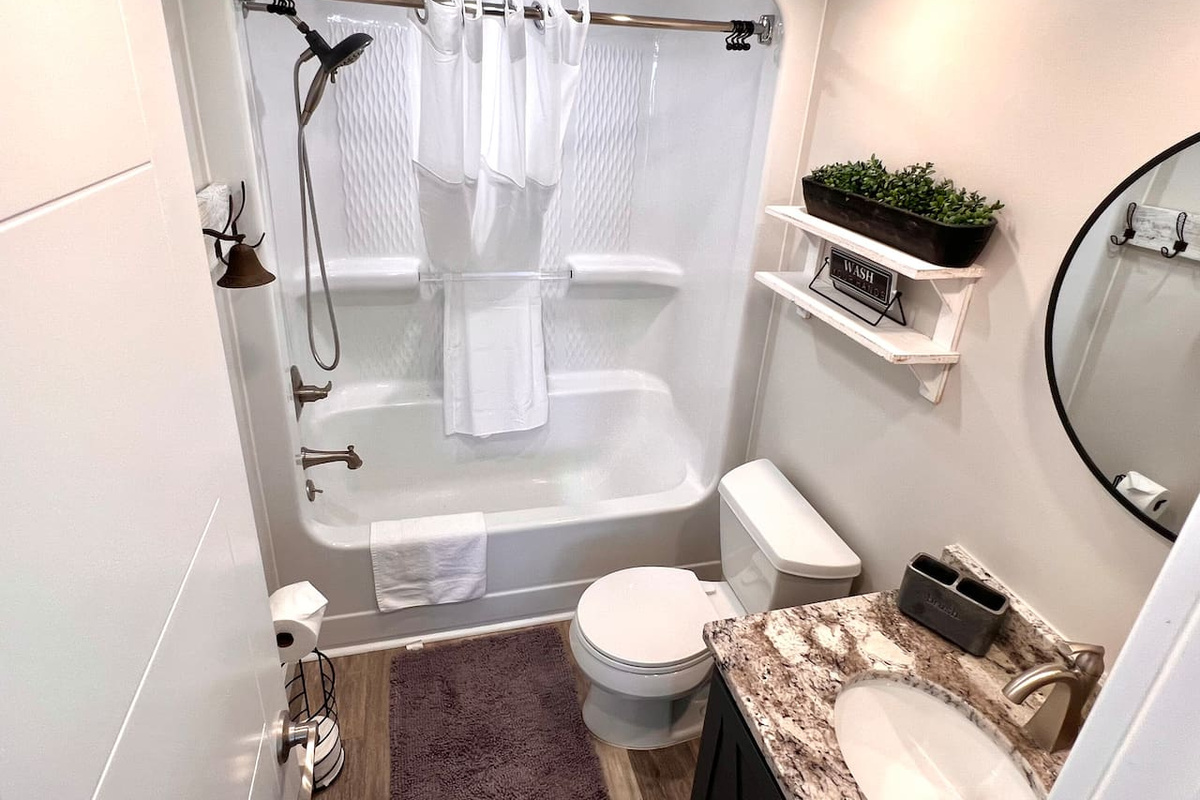 Master Bath 