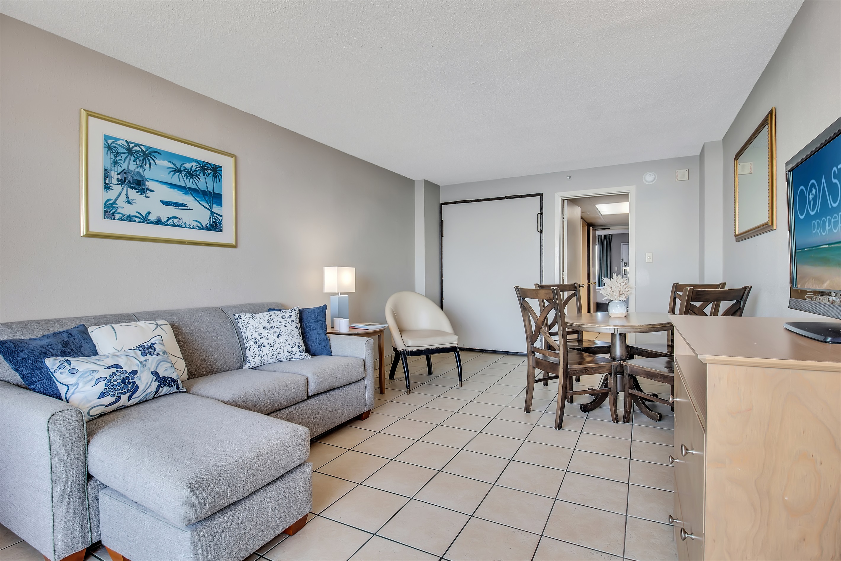 Let the sunshine enter your space and feel the coastal paradise vibe