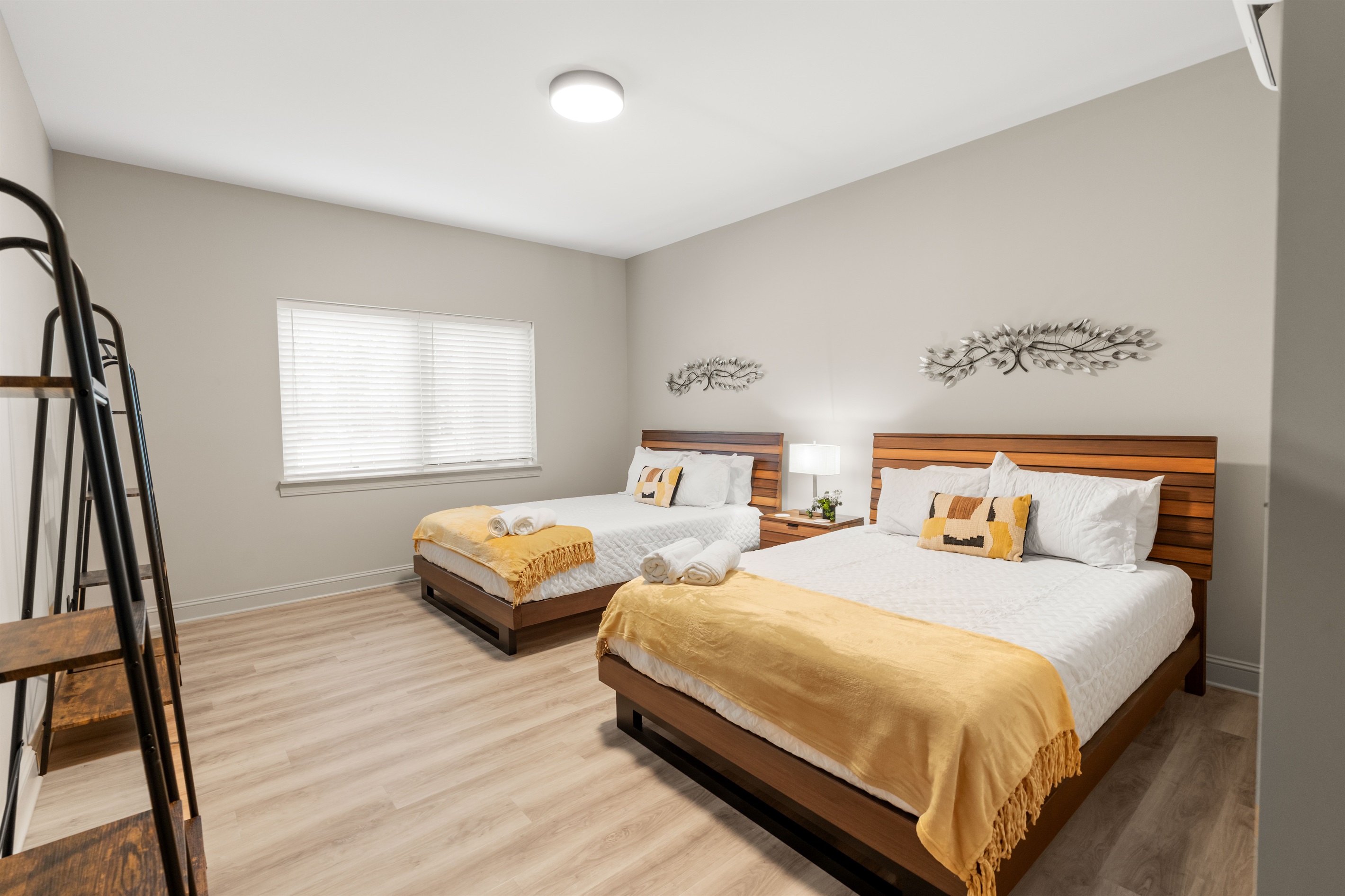 Main Floor Bedroom 1 - 2 Queens