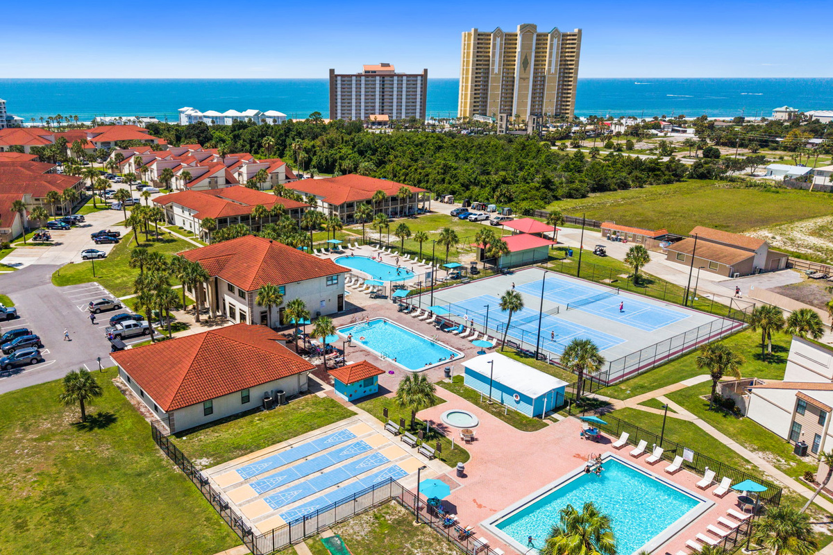 Aerial of Complex and Amenities