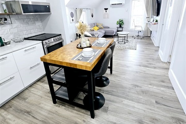 Overview of open plan living and dining areas