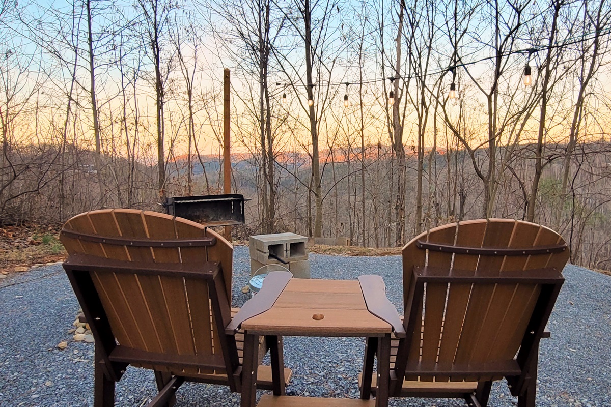 Winter ridge sunset by the grill