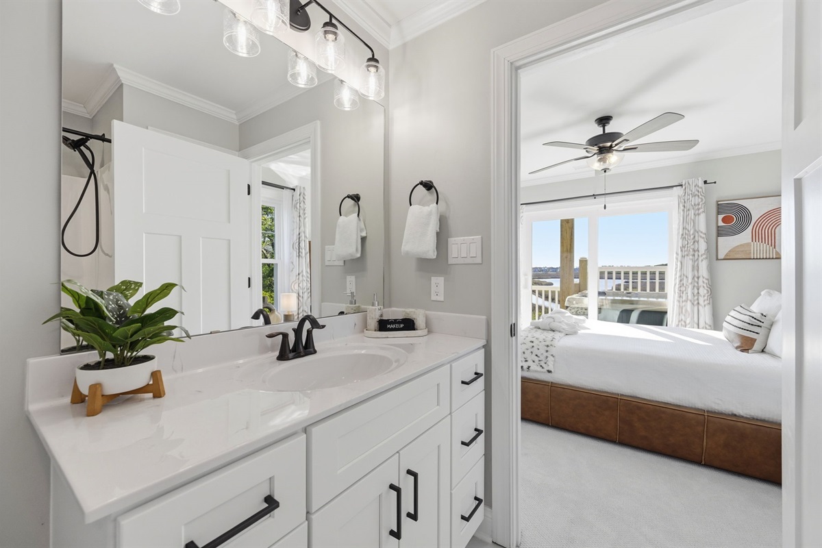 Stylish ensuite bathroom with modern finishes and easy access to the 1st floor bedrooms #1 and #3